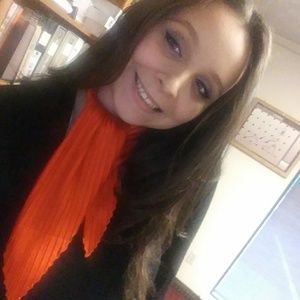 Meet your Posher, Ali